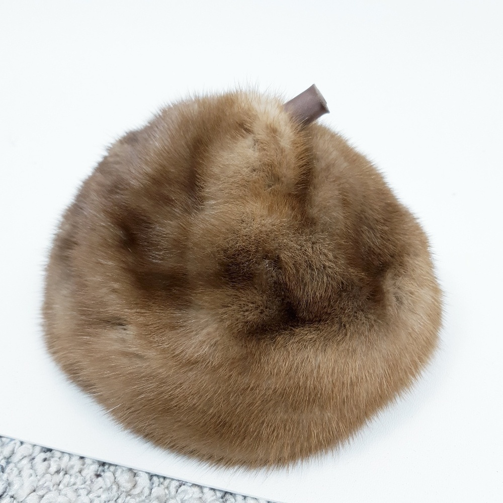 Vintage Mink Fur Hat - Picture 2 of 8